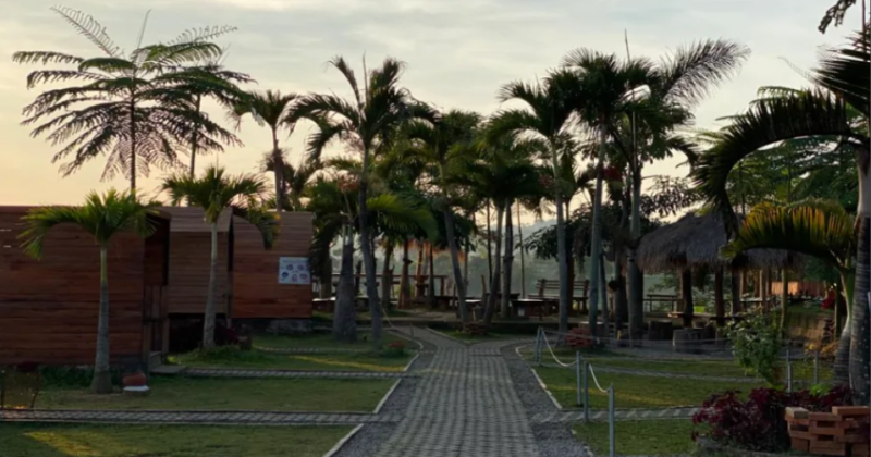 Gartenhutte Mojokerto, Kafe Kece yang Berdayakan Warga Lokal